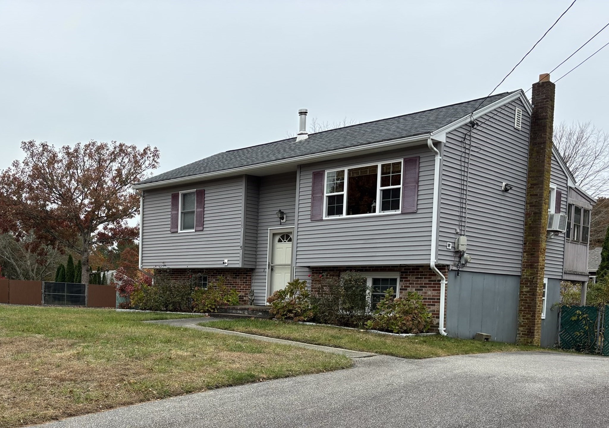5 Douglas Ln, Wareham, MA 02538