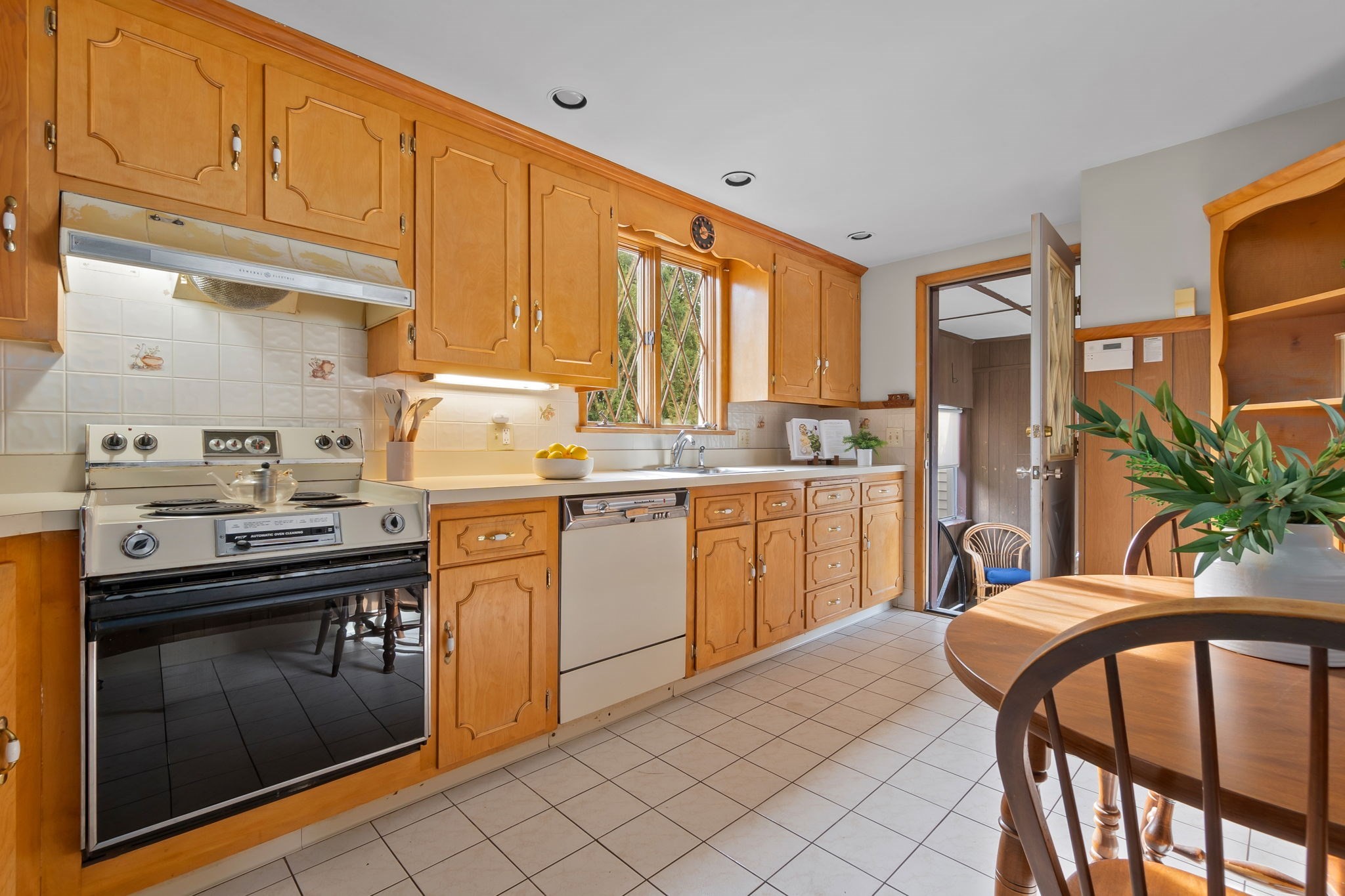 25 Northend St, Peabody, MA 01960 - Image 10