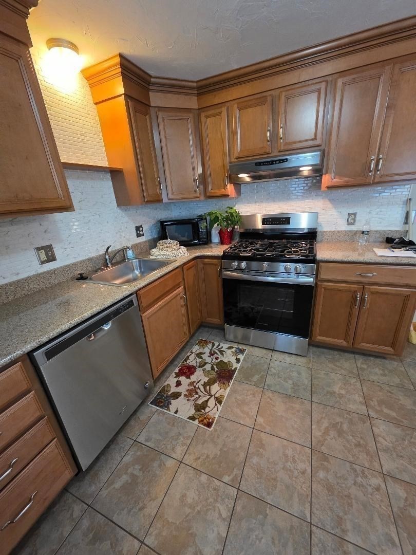 120 Terri Marie Way Unit 5-13, Fall River, MA 02720 - Image 5