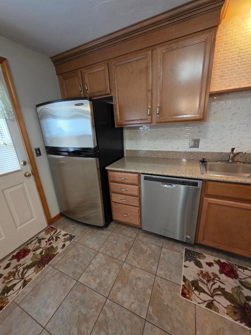 120 Terri Marie Way Unit 5-13, Fall River, MA 02720 - Image 9