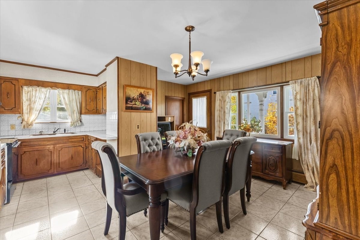 132 Winthrop St, Taunton, MA 02780 - Image 23