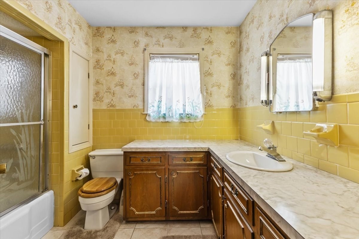 132 Winthrop St, Taunton, MA 02780 - Image 27