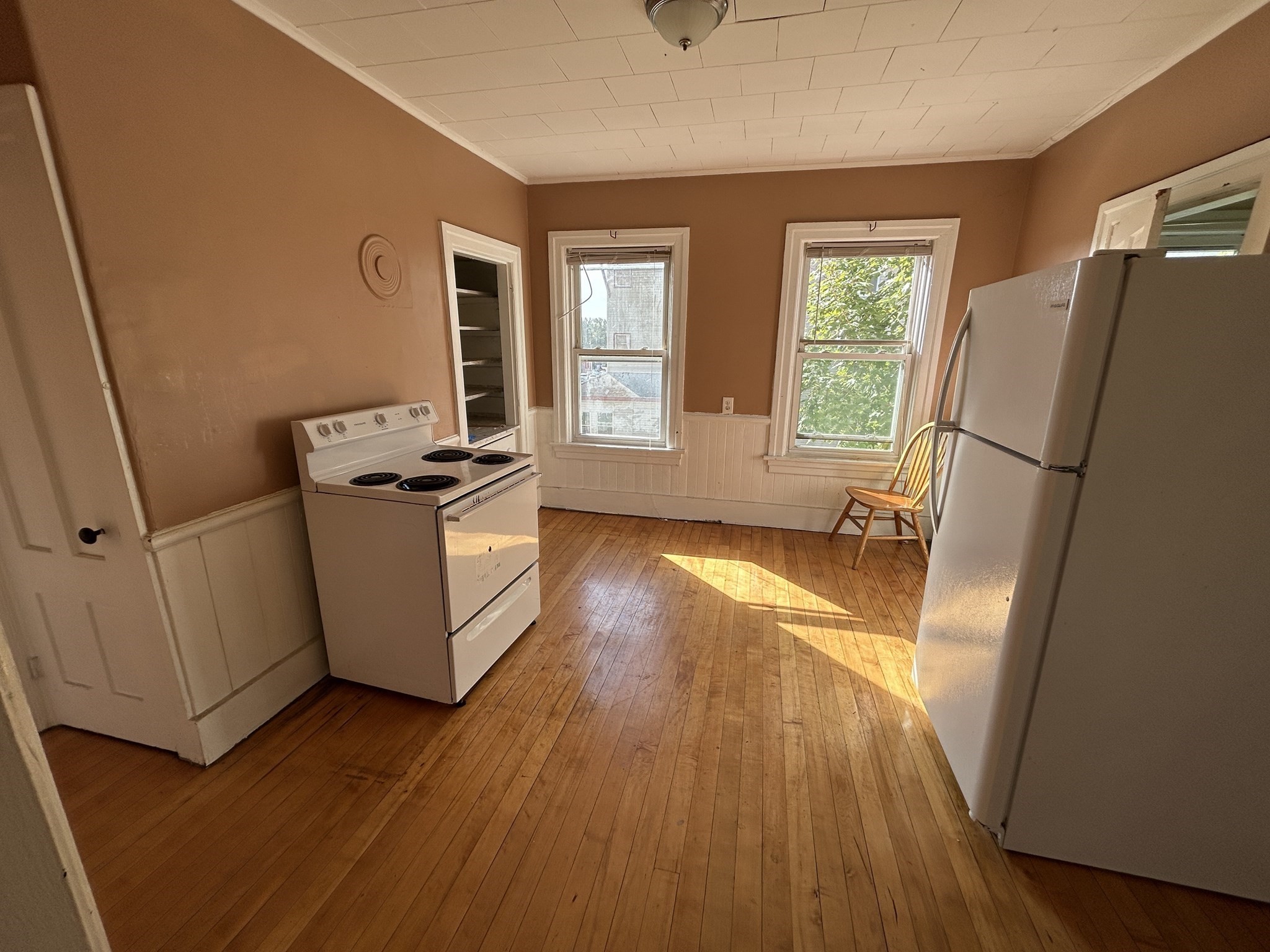 23 Lakewood St, Worcester, MA 01603 - Image 3