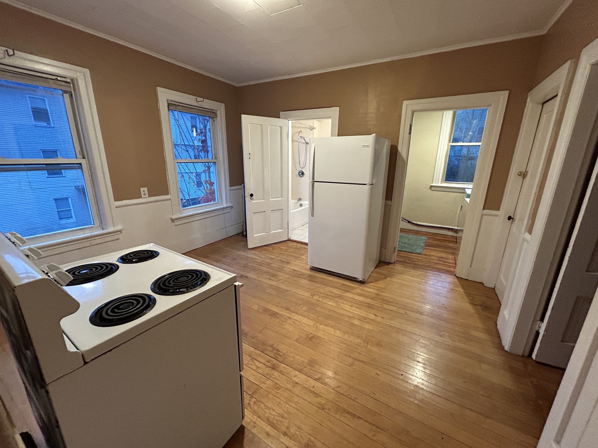 23 Lakewood St, Worcester, MA 01603 - Image 8