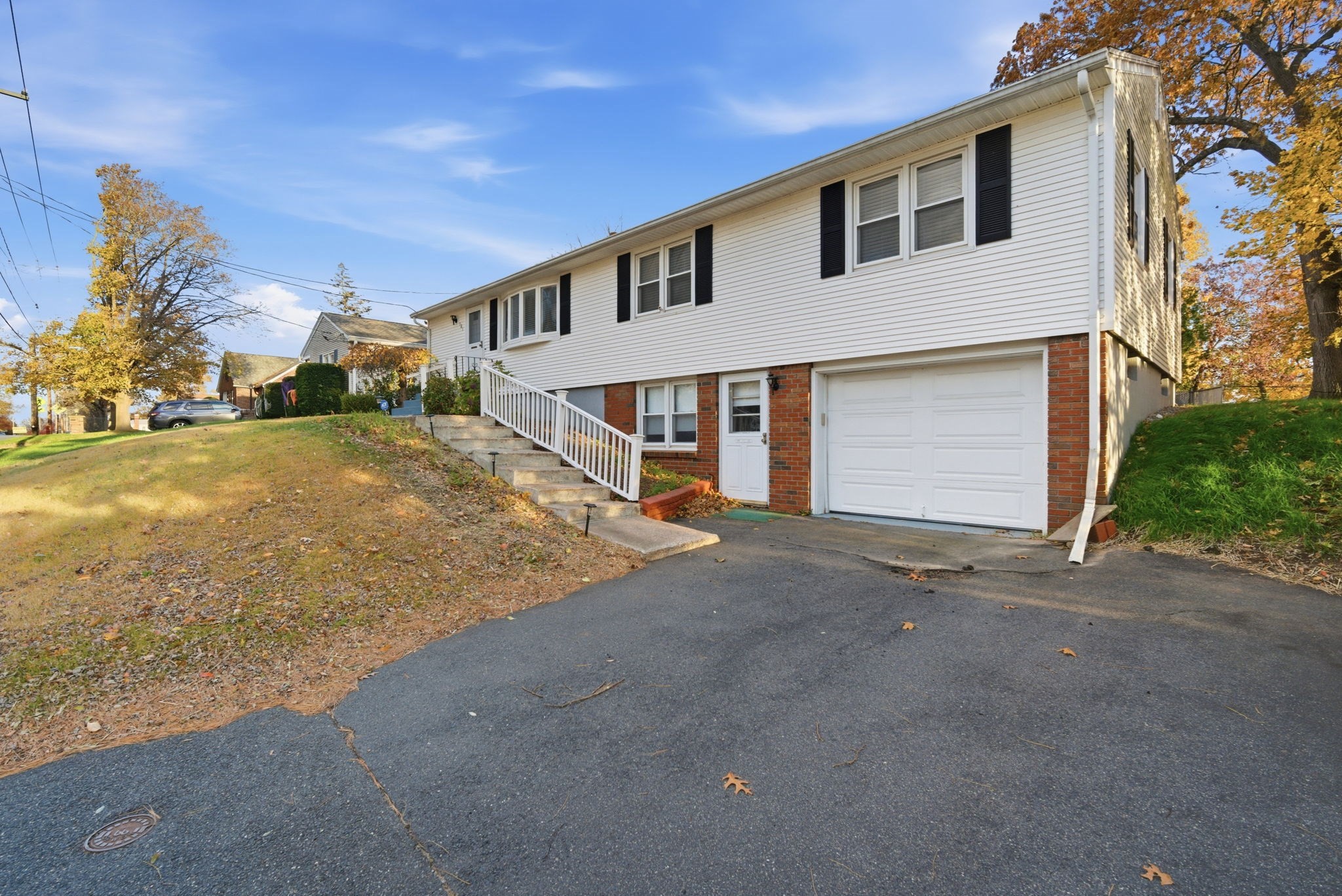 181 Beauchamp Ter, Chicopee, MA 01020