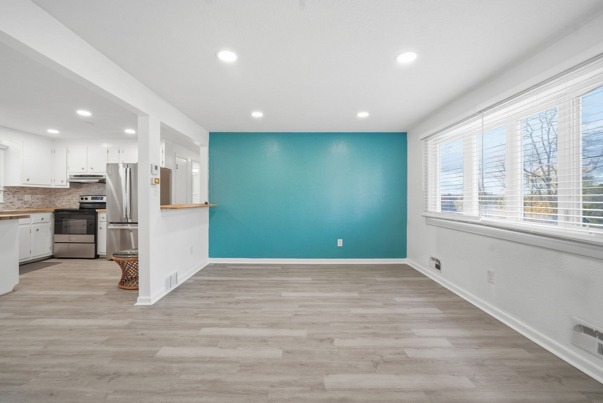 181 Beauchamp Ter, Chicopee, MA 01020 - Image 13