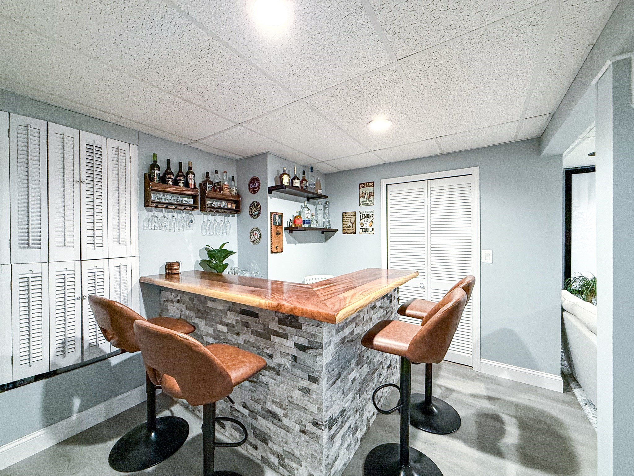 2 Larson Rd, Milford, MA 01757 - Image 30