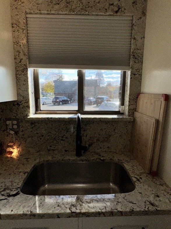 174 Beekman Dr Unit 174, Agawam, MA 01001 - Image 5