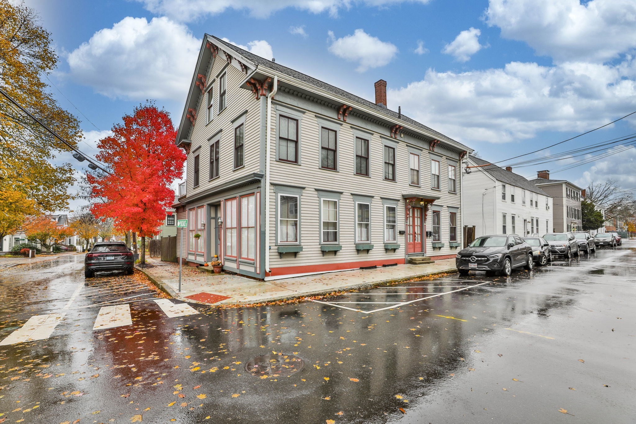 57 Lime St Unit 1, Newburyport, MA 01950