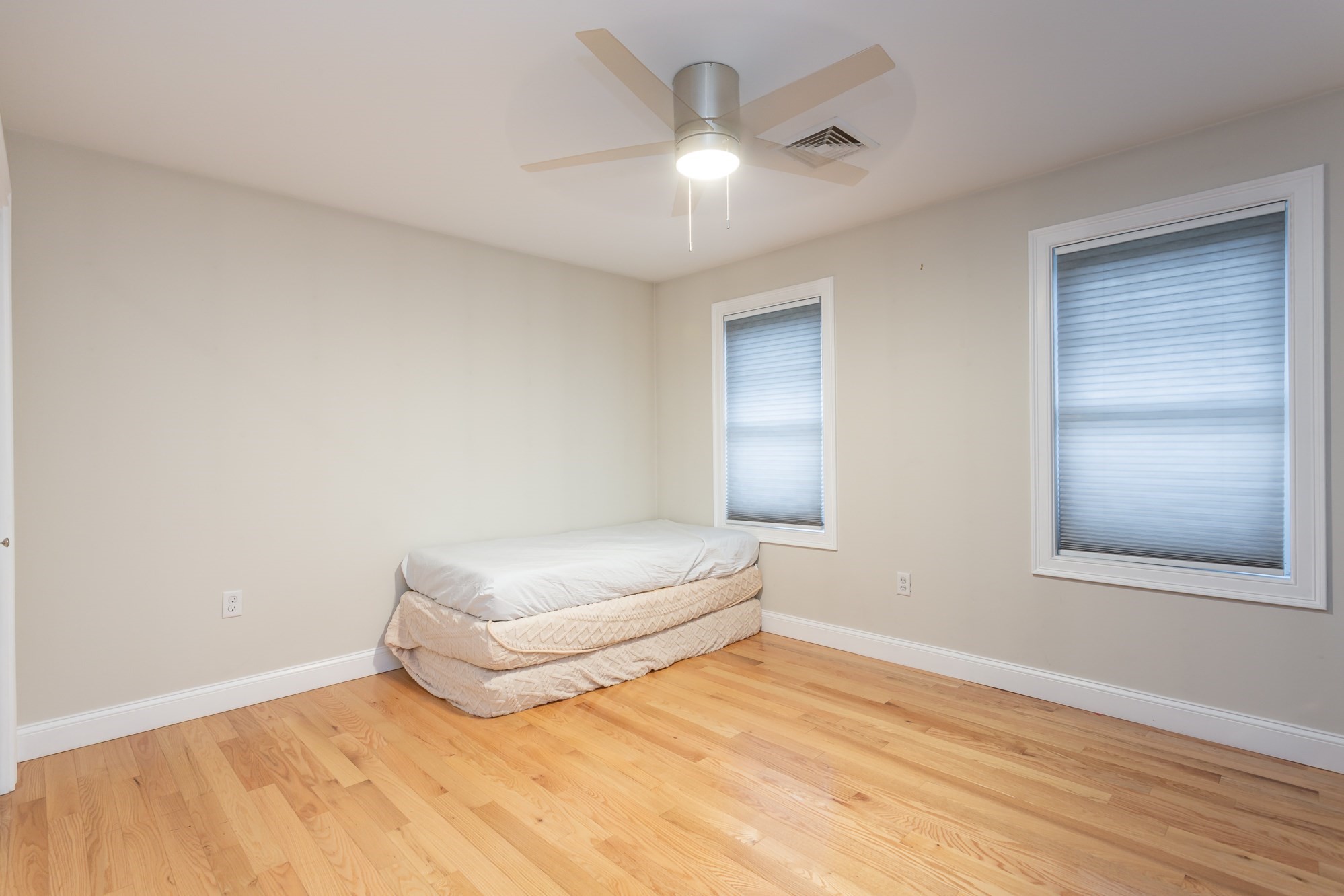 19 Charles Joseph Dr, Dartmouth, MA 02747 - Image 16