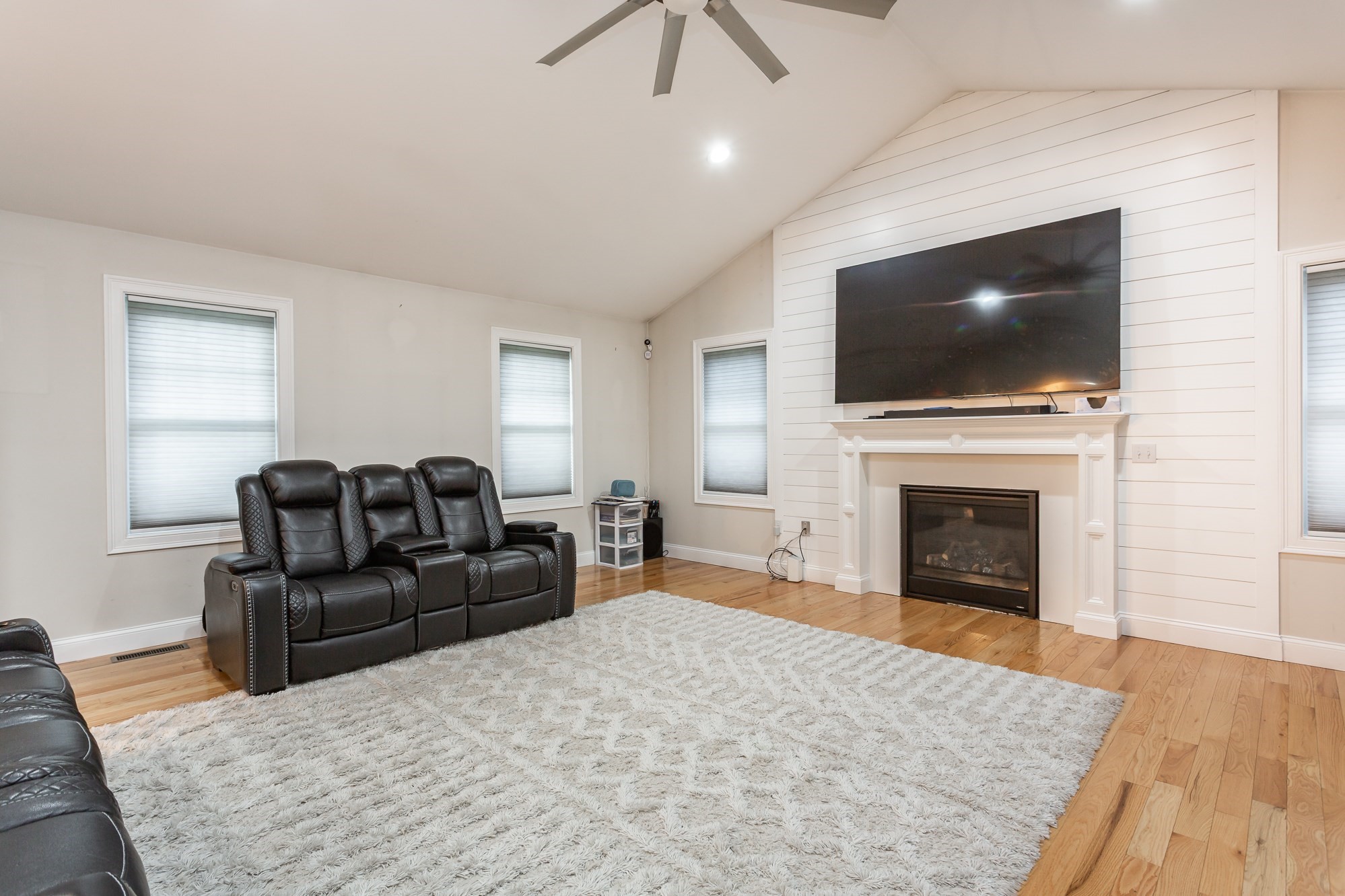 19 Charles Joseph Dr, Dartmouth, MA 02747 - Image 7