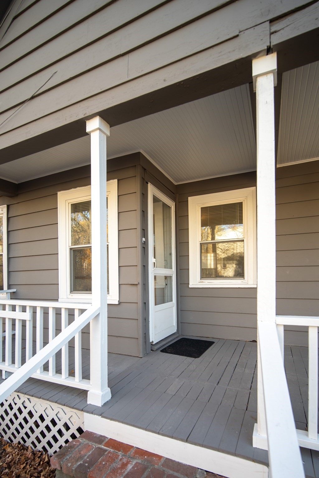 72 Pond St, Ashland, MA 01721