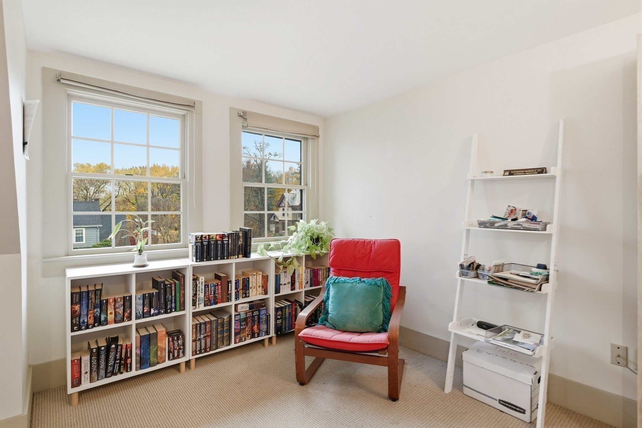 27 Lexington Ave, Holyoke, MA 01040 - Image 33