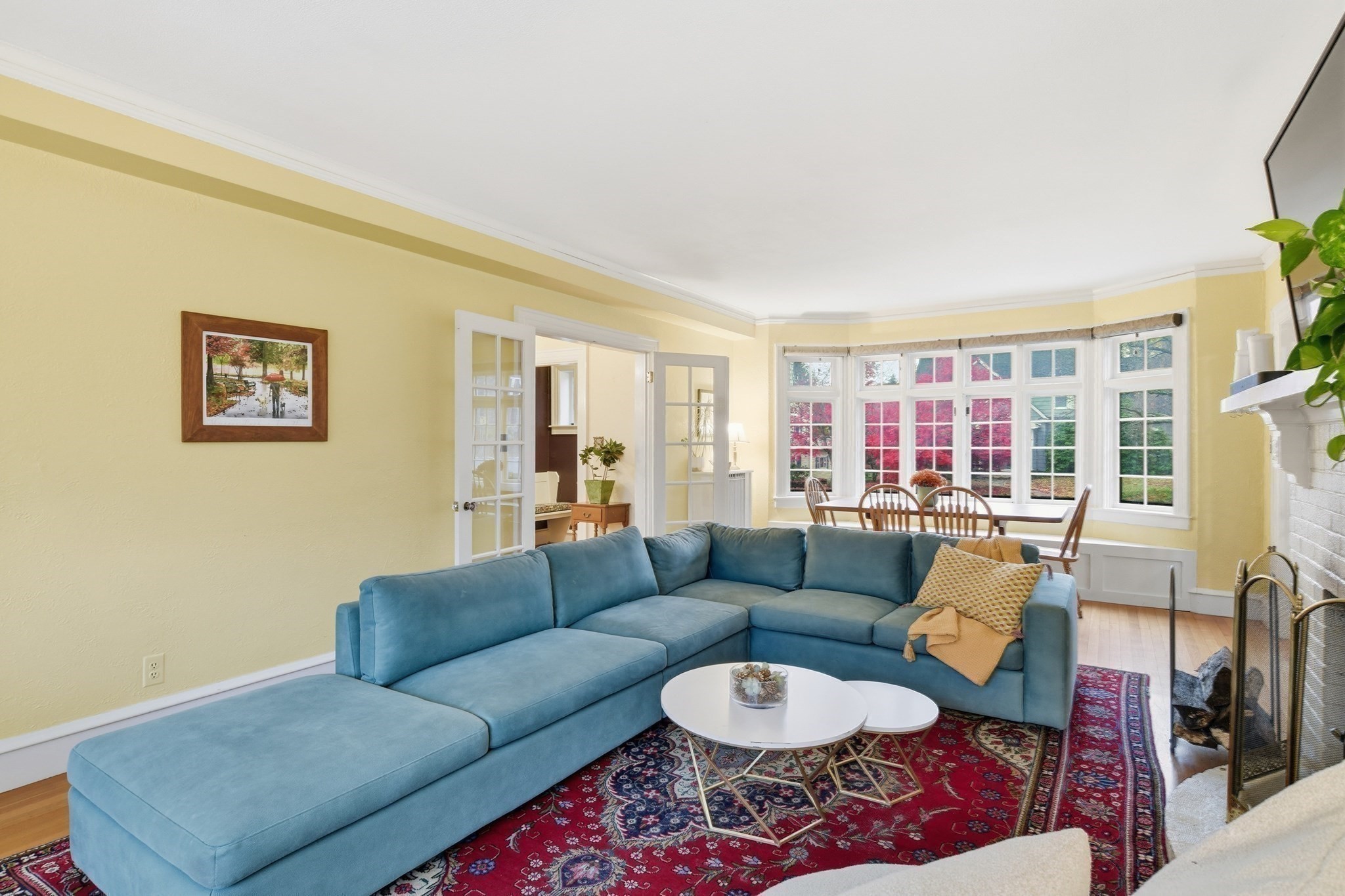 27 Lexington Ave, Holyoke, MA 01040 - Image 8