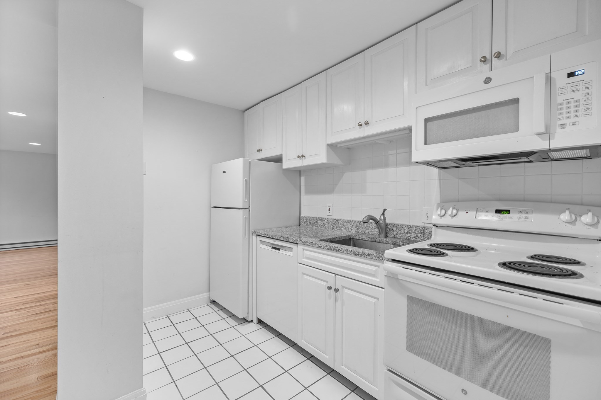 1763 Beacon Street Unit A, Brookline, MA 02445 - Image 8