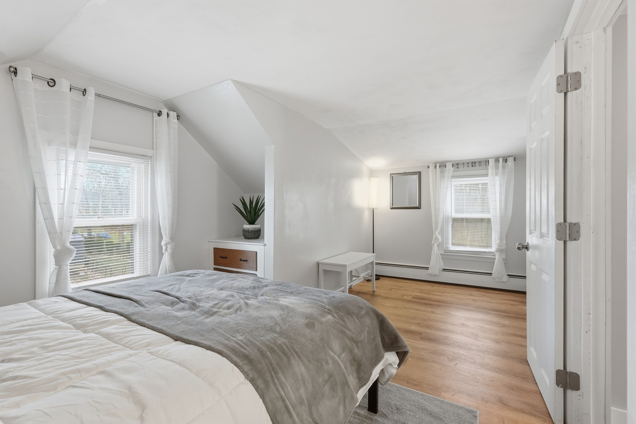 180 Wolcott Ave, West Springfield, MA 01089 - Image 22