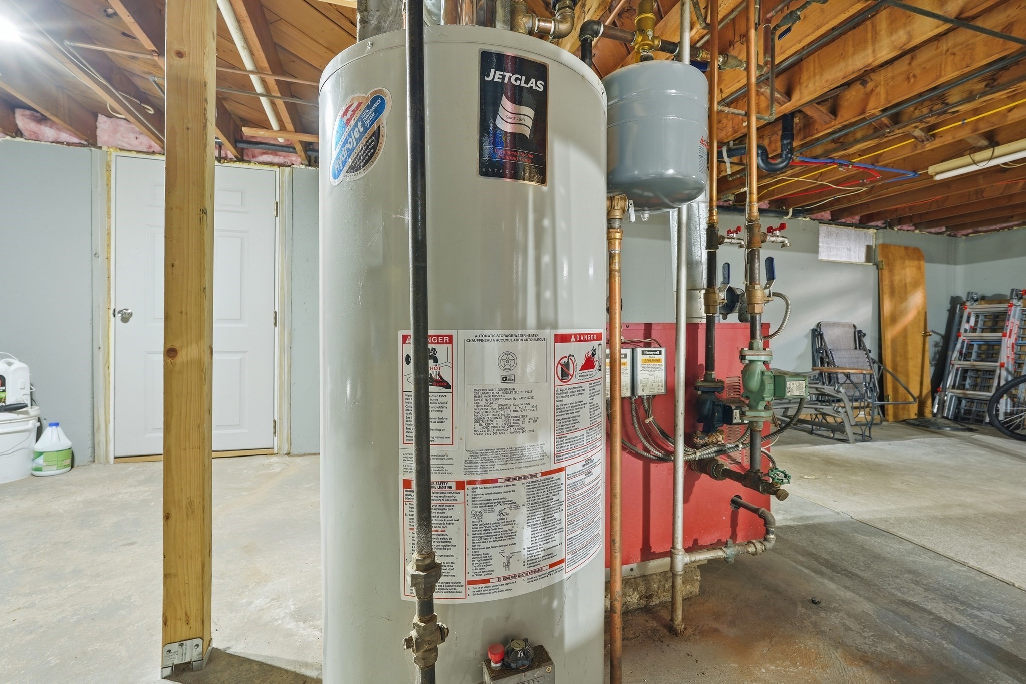 180 Wolcott Ave, West Springfield, MA 01089 - Image 30