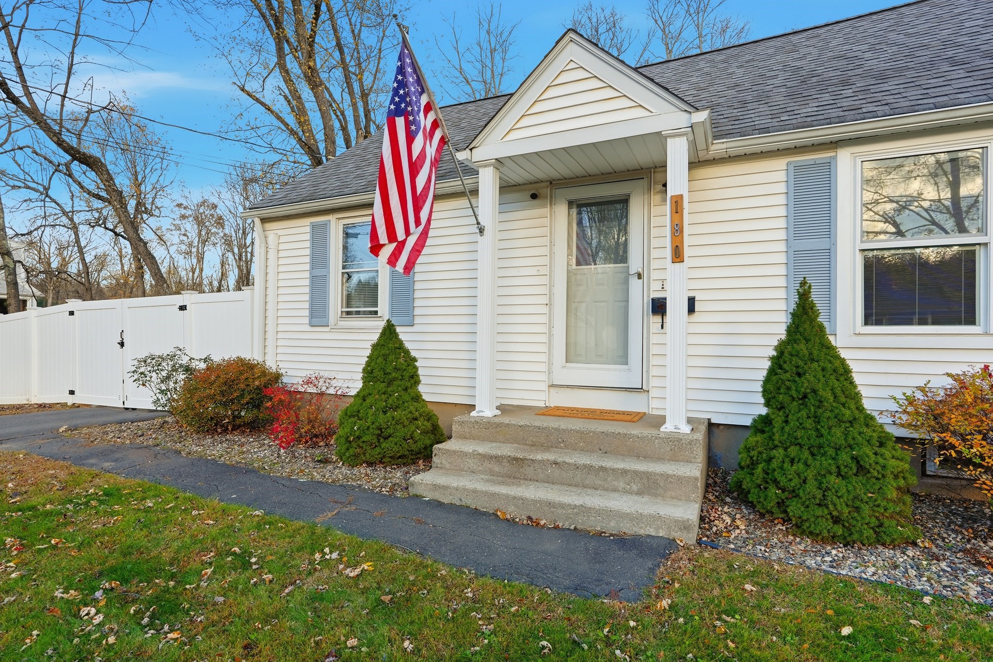 180 Wolcott Ave, West Springfield, MA 01089 - Image 5
