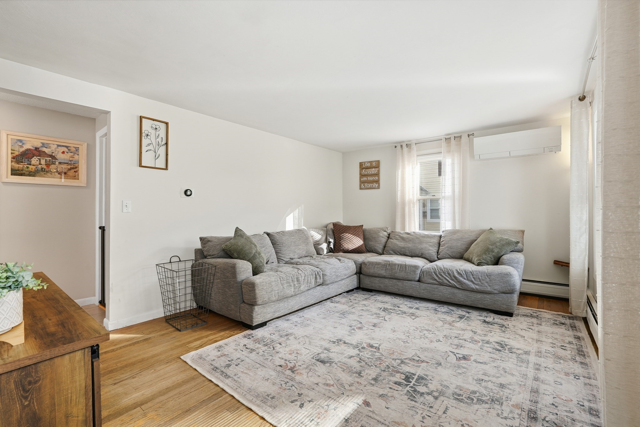 180 Wolcott Ave, West Springfield, MA 01089 - Image 6