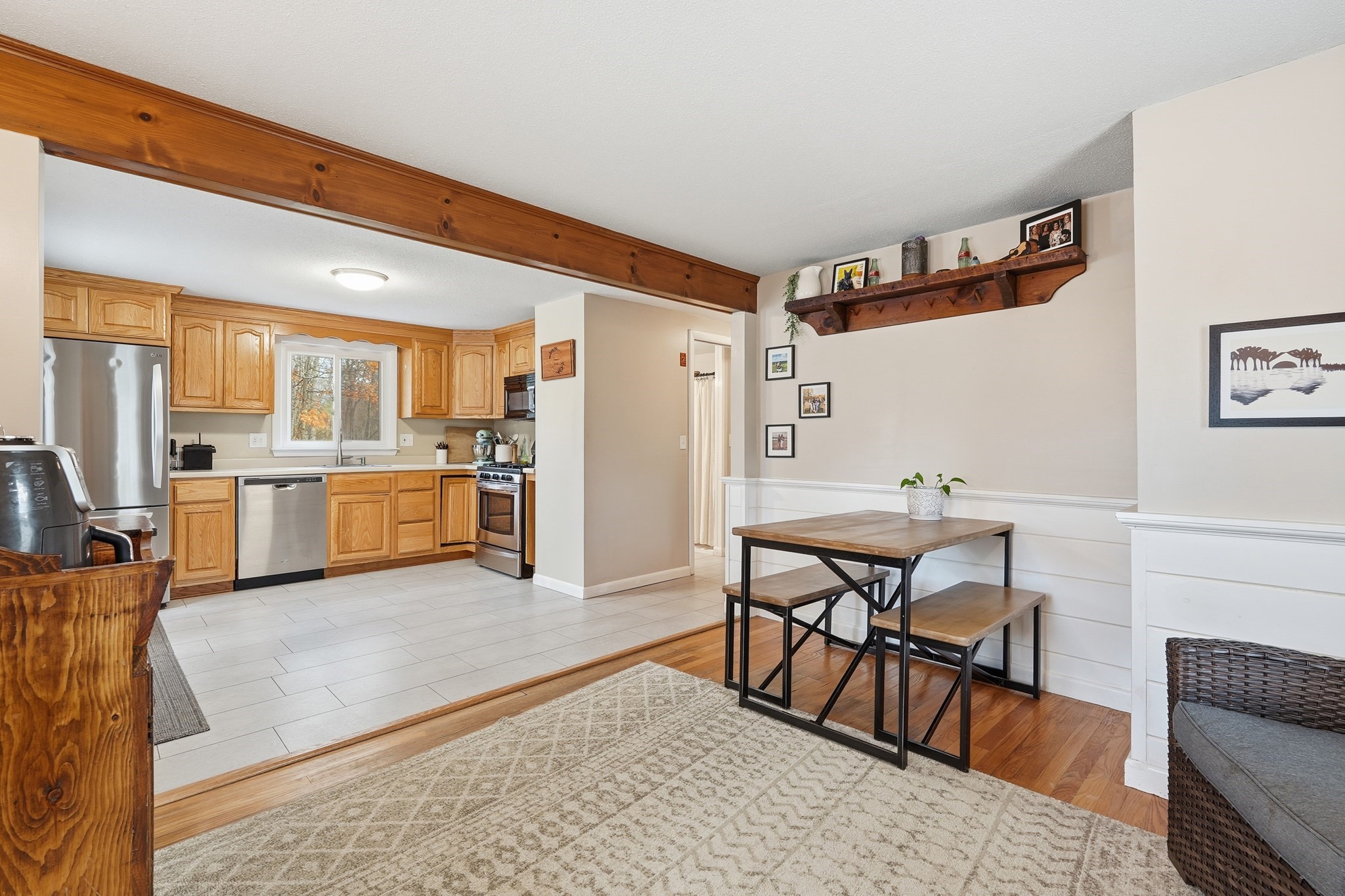 180 Wolcott Ave, West Springfield, MA 01089 - Image 10
