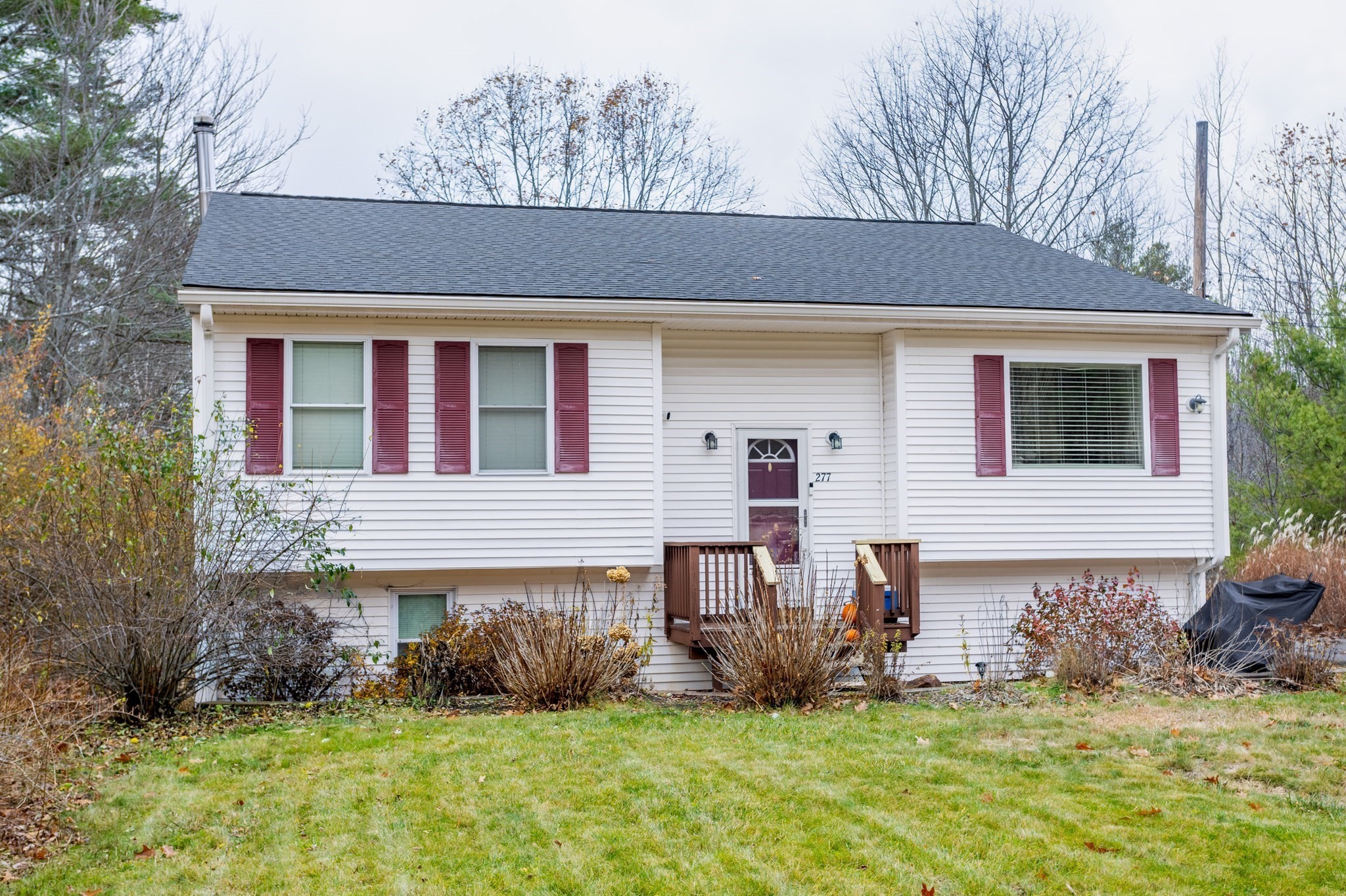 277 Lovewell St, Gardner, MA 01440 - Image 1