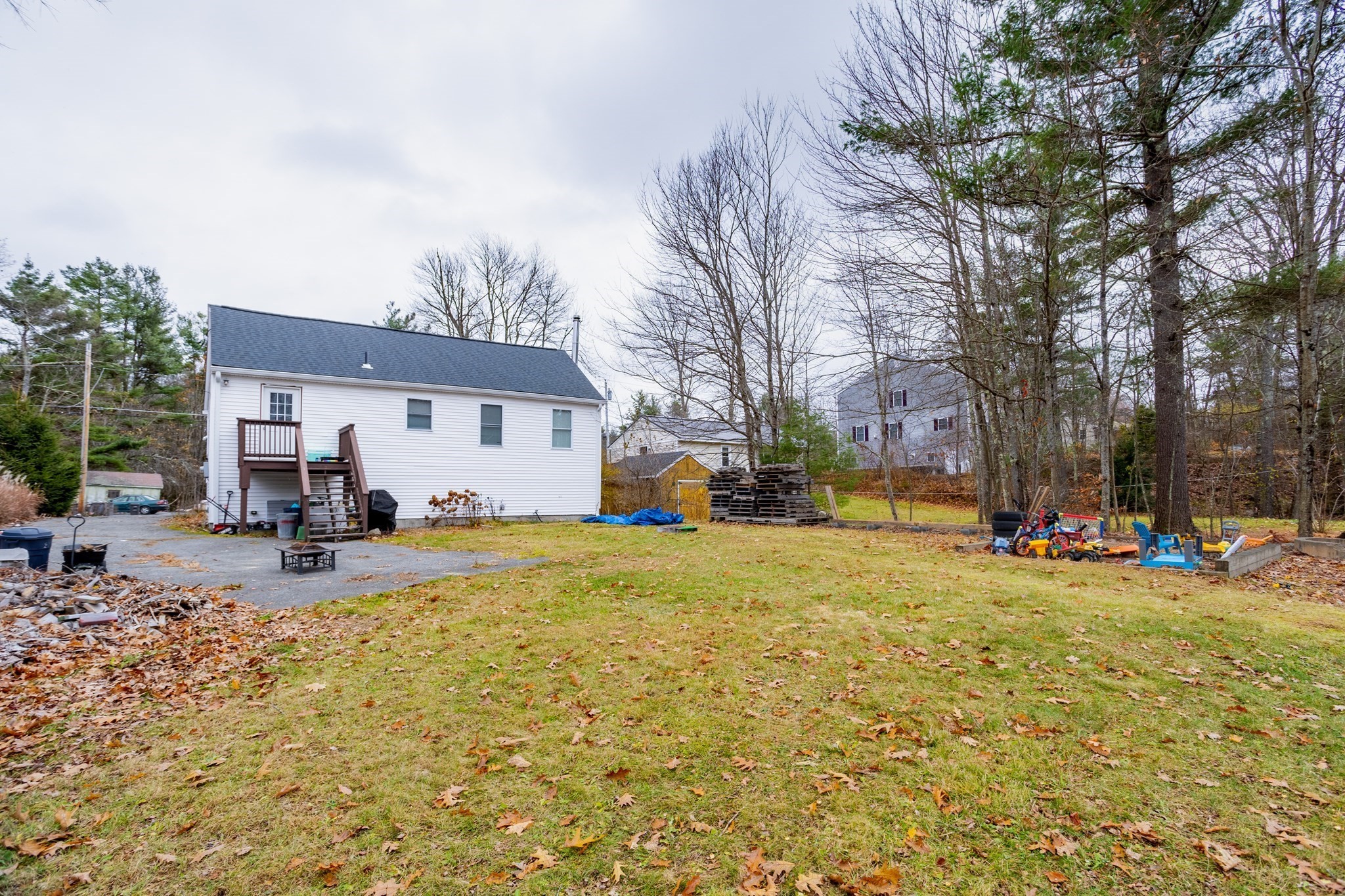 277 Lovewell St, Gardner, MA 01440 - Image 25