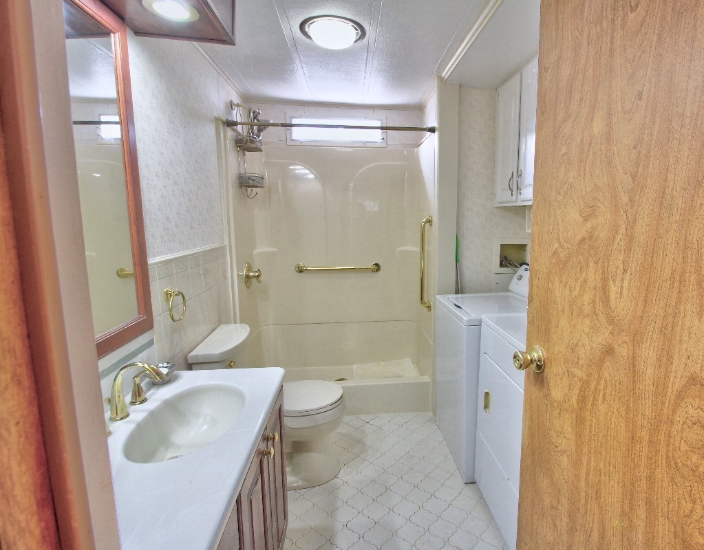 556 Central St Unit 43, Leominster, MA 01453 - Image 11