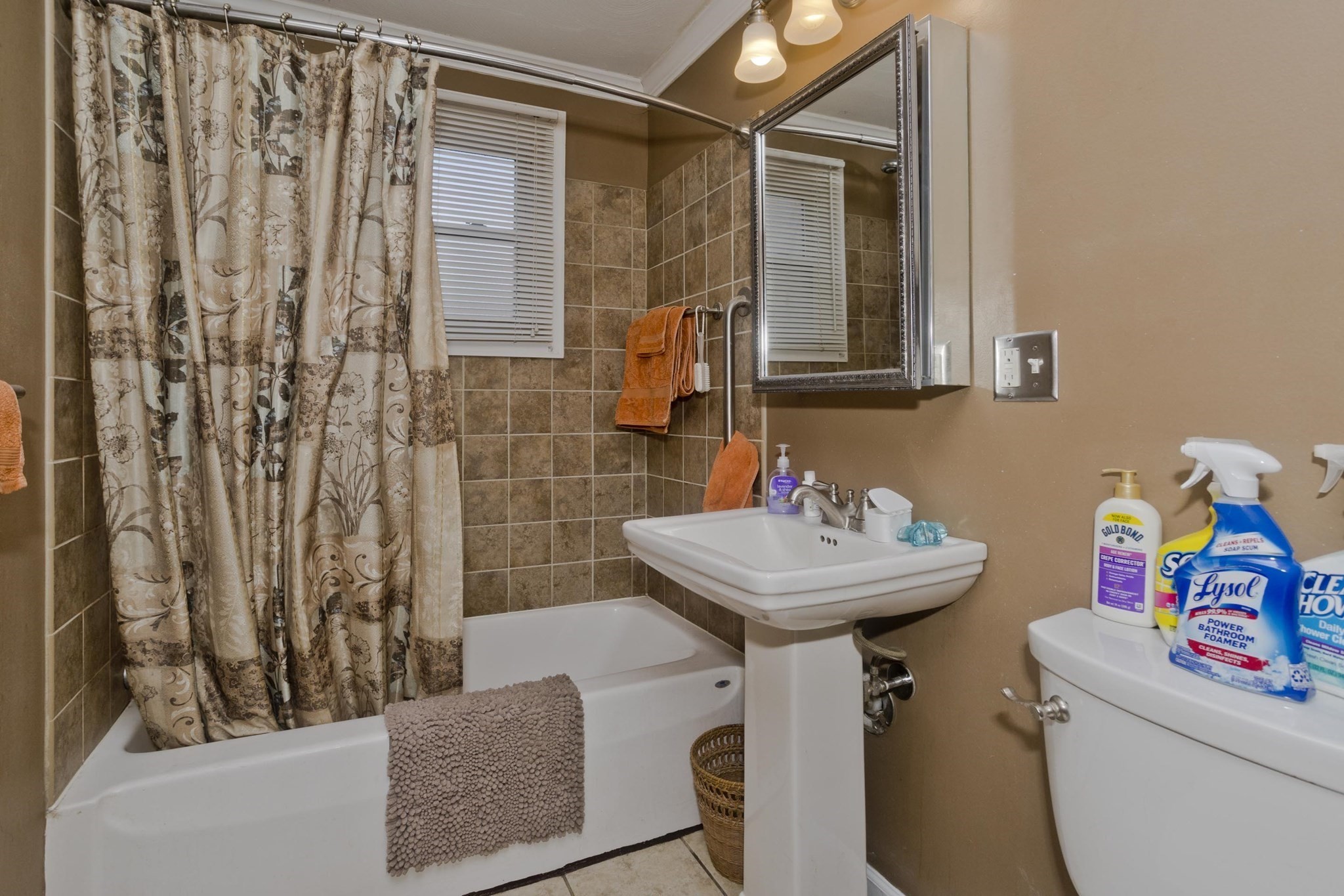 27 Regal Street, Springfield, MA 01118 - Image 13