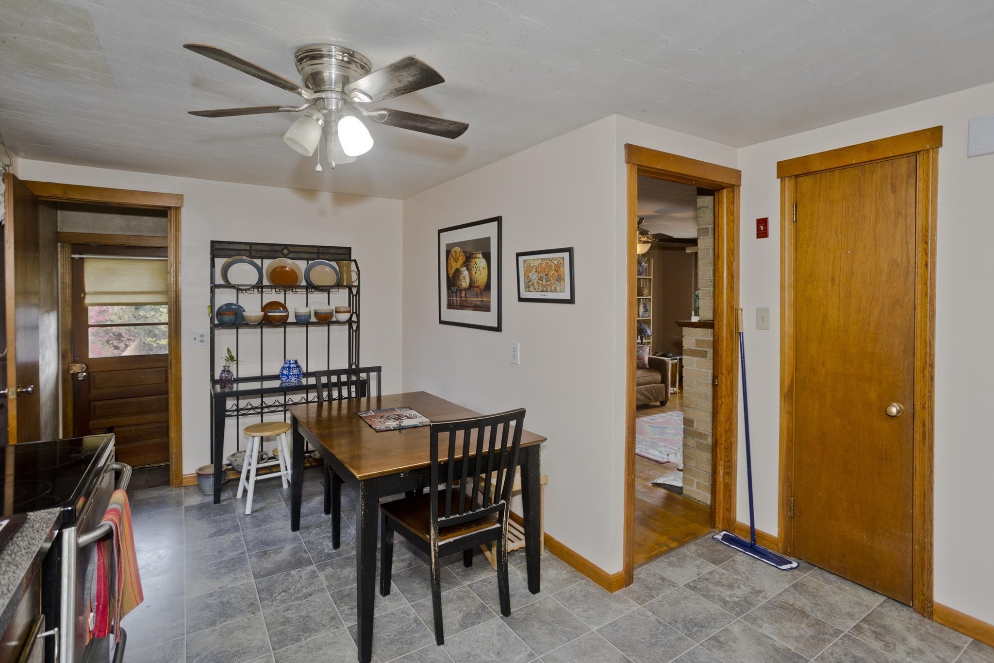 27 Regal Street, Springfield, MA 01118 - Image 8