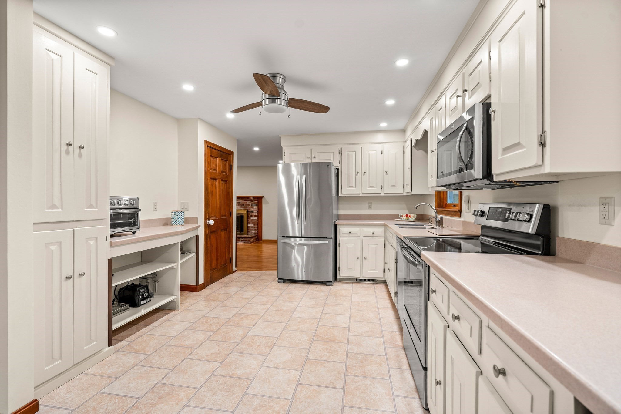 91 Century Way, Dunstable, MA 01827 - Image 3