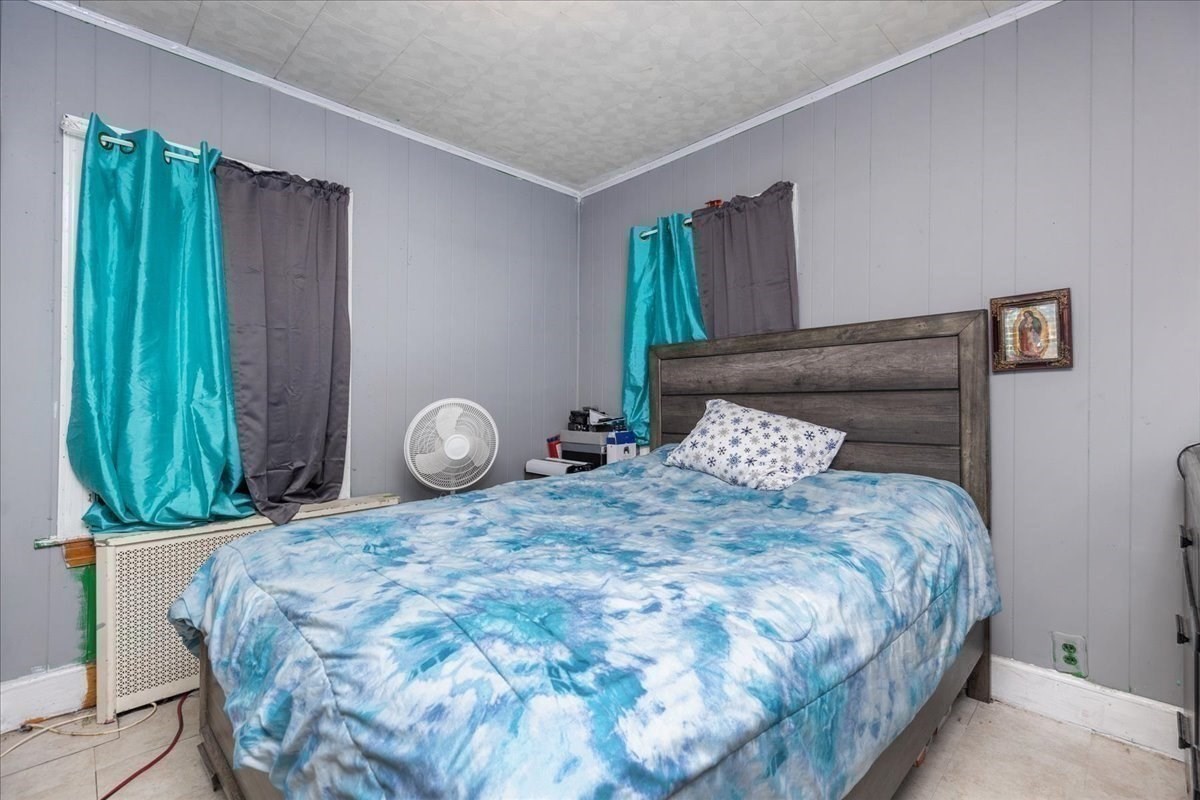 129 Lexington Street, Lawrence, MA 01841 - Image 11