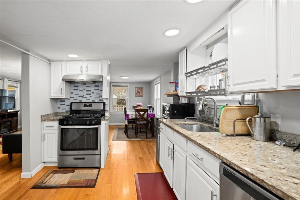 65 Edgewater Avenue, Shrewsbury, MA 01545 - Image 4