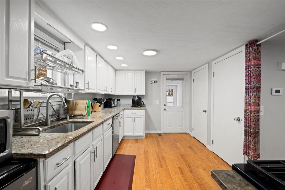 65 Edgewater Avenue, Shrewsbury, MA 01545 - Image 5