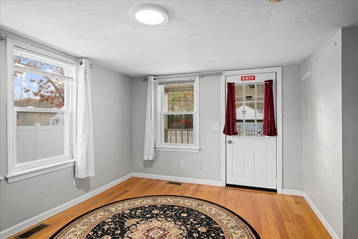 65 Edgewater Avenue, Shrewsbury, MA 01545 - Image 10