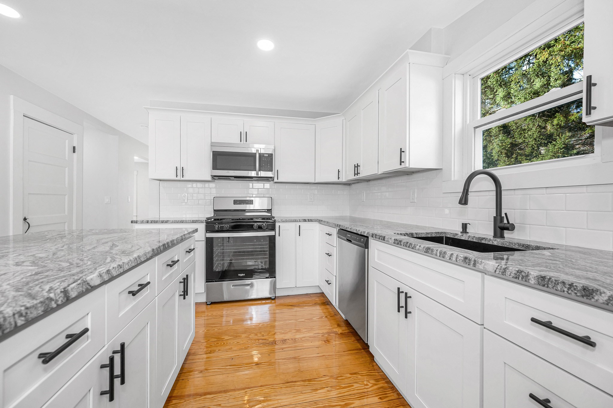 6 Coolidge St, Westford, MA 01886 - Image 13