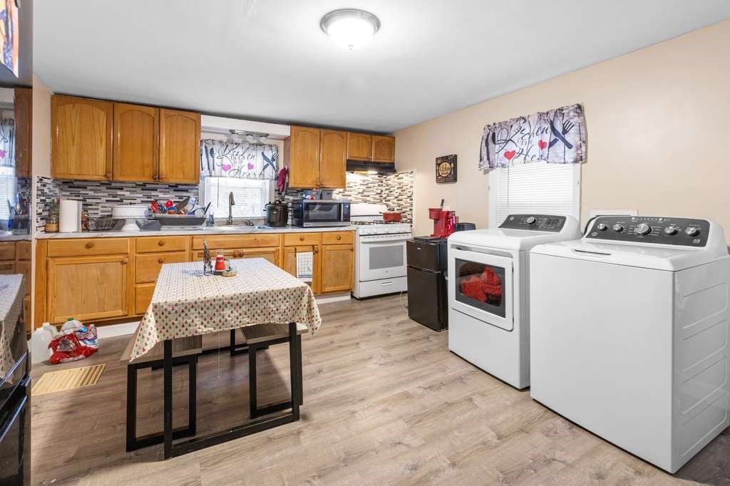 12 Washington St, Fitchburg, MA 01420 - Image 15