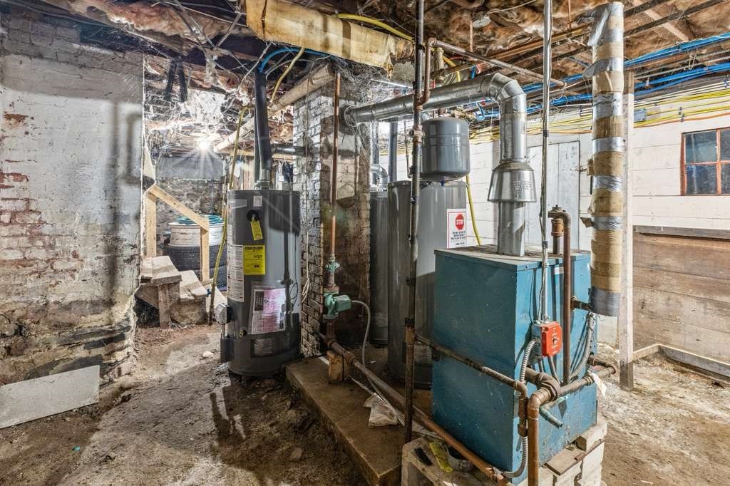 12 Washington St, Fitchburg, MA 01420 - Image 35