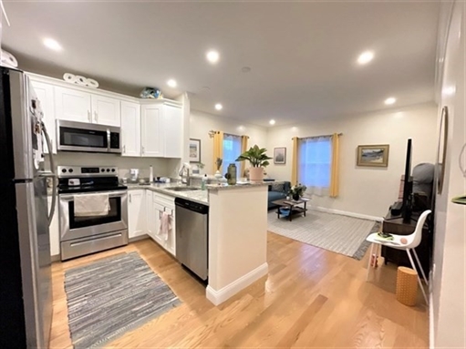 31 Cedar Street, Apt 1