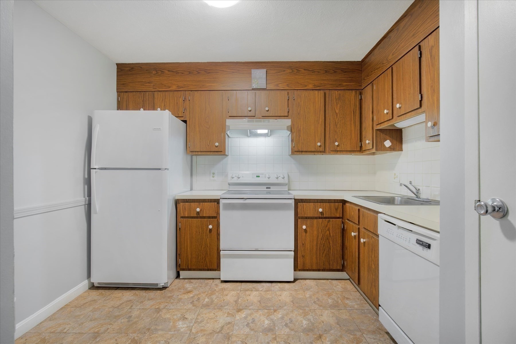 14 Old Stone Way Unit 11, Weymouth, MA 02189 - Image 11