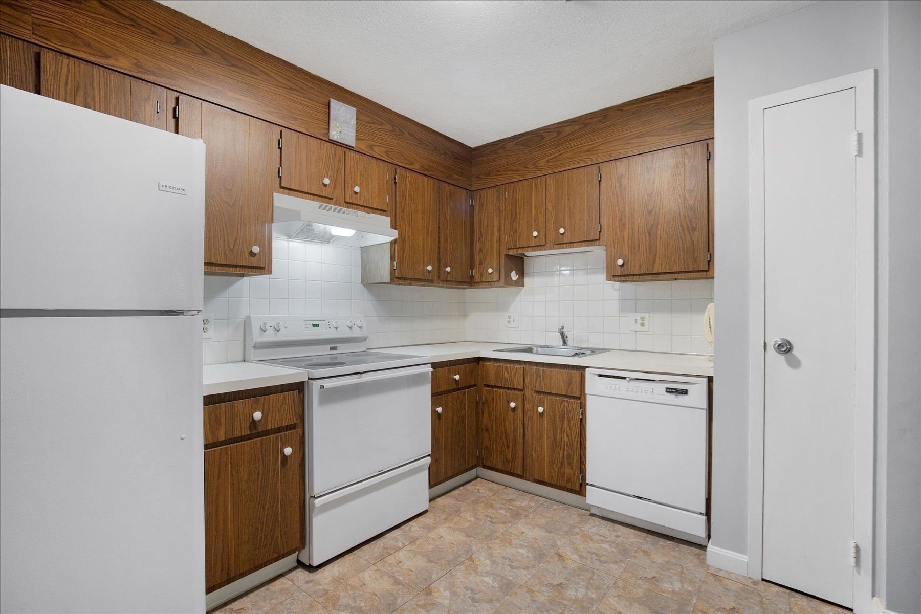 14 Old Stone Way Unit 11, Weymouth, MA 02189 - Image 12