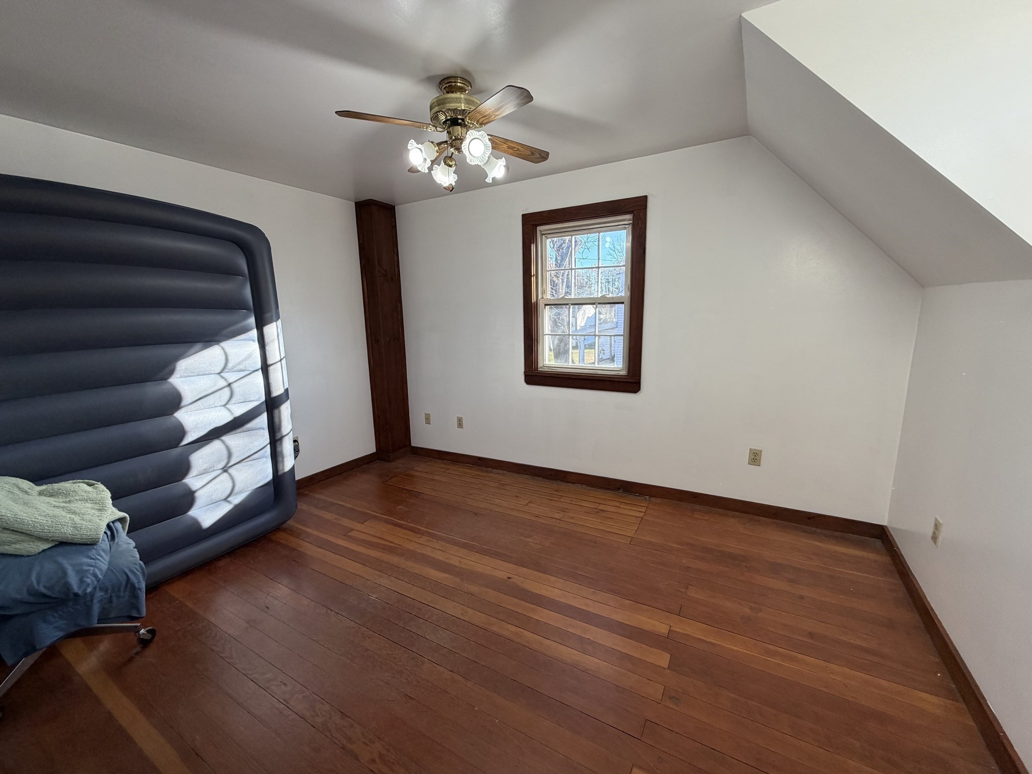 130 Laurel St, Greenfield, MA 01301 - Image 20