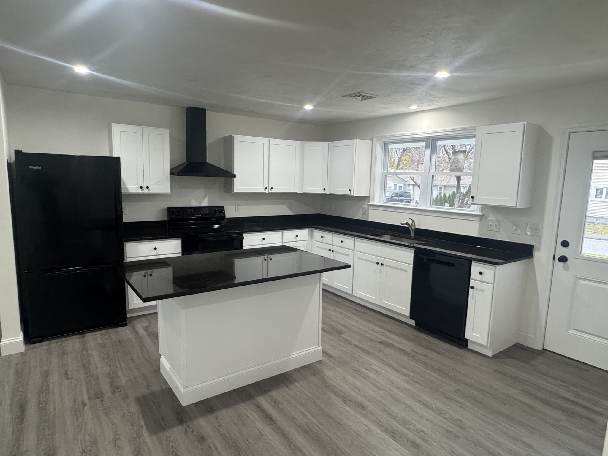 109 Navy Yard Rd, Dracut, MA 01826 - Image 5