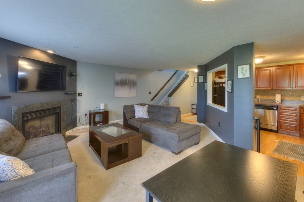 34 Oak Leaf Road, U.34 Unit 34, Fitchburg, MA 01420 - Image 3
