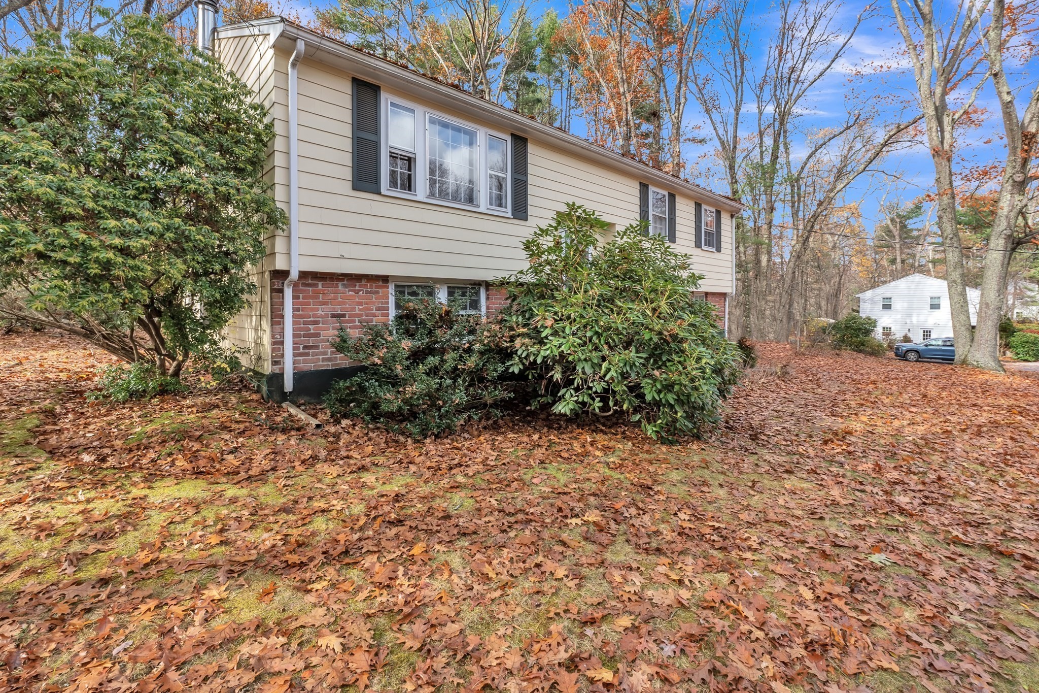 8 Whalen Rd, Hopkinton, MA 01748 - Image 2
