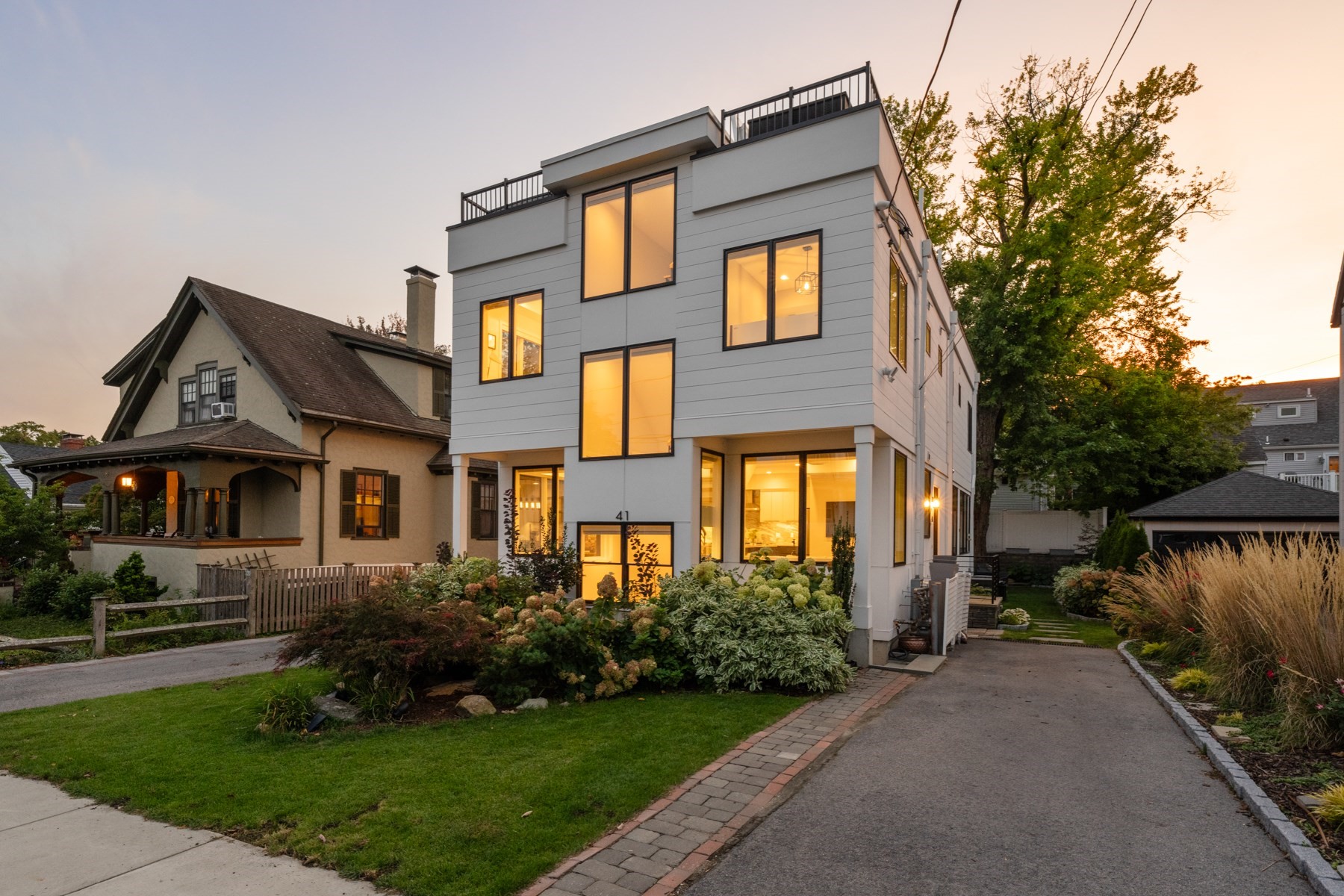 41 Paul Street Unit 1, Watertown, MA 02472