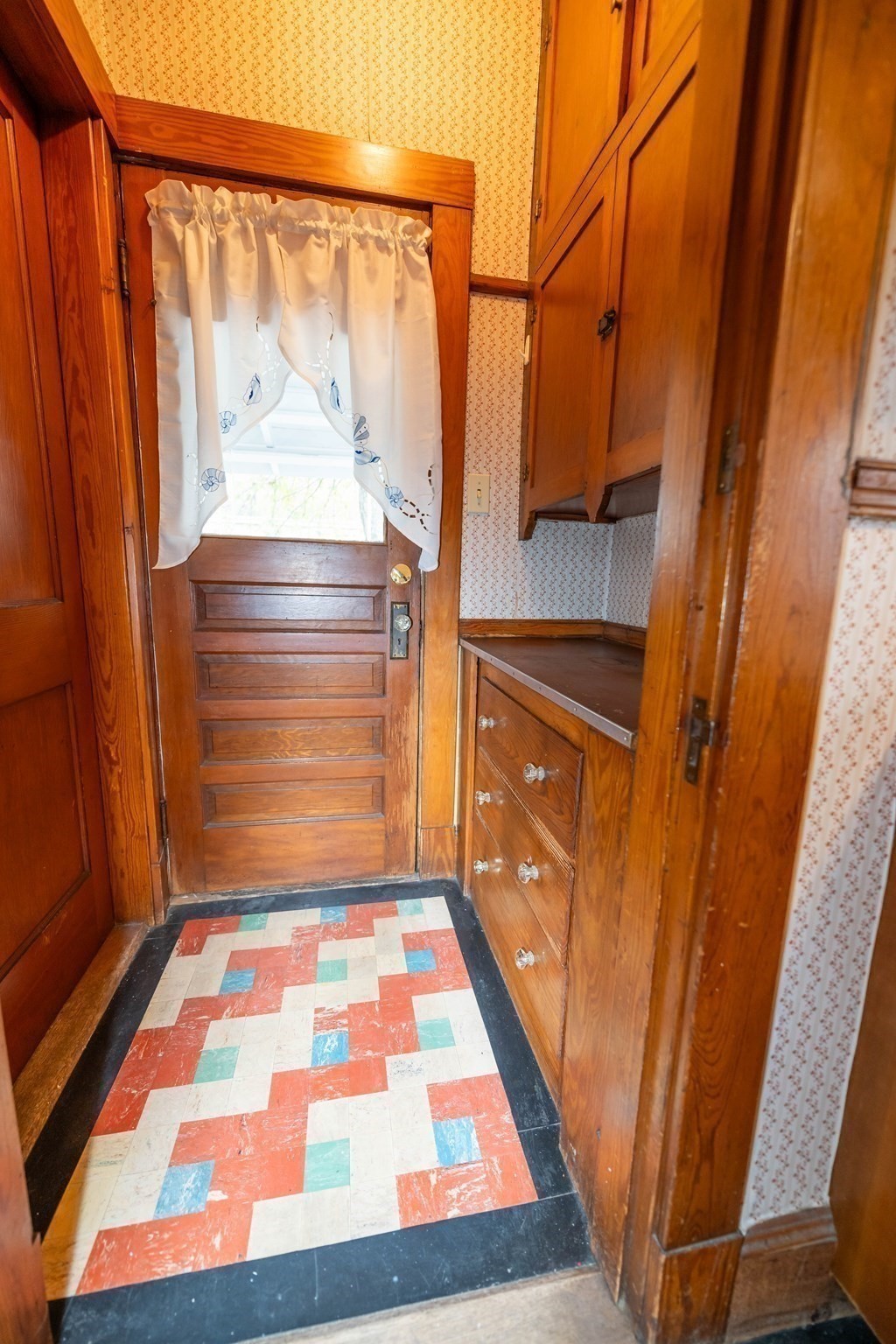 10 White St, Quincy, MA 02169 - Image 17