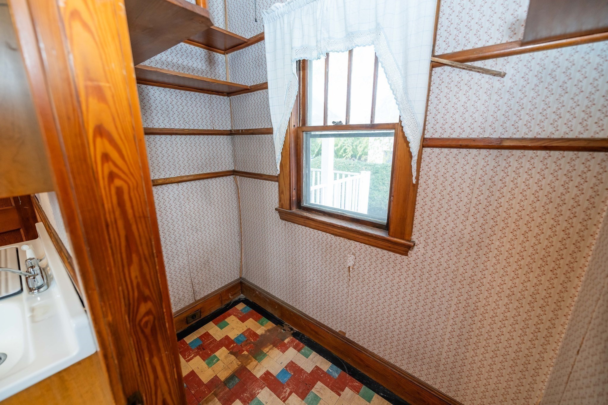 10 White St, Quincy, MA 02169 - Image 27