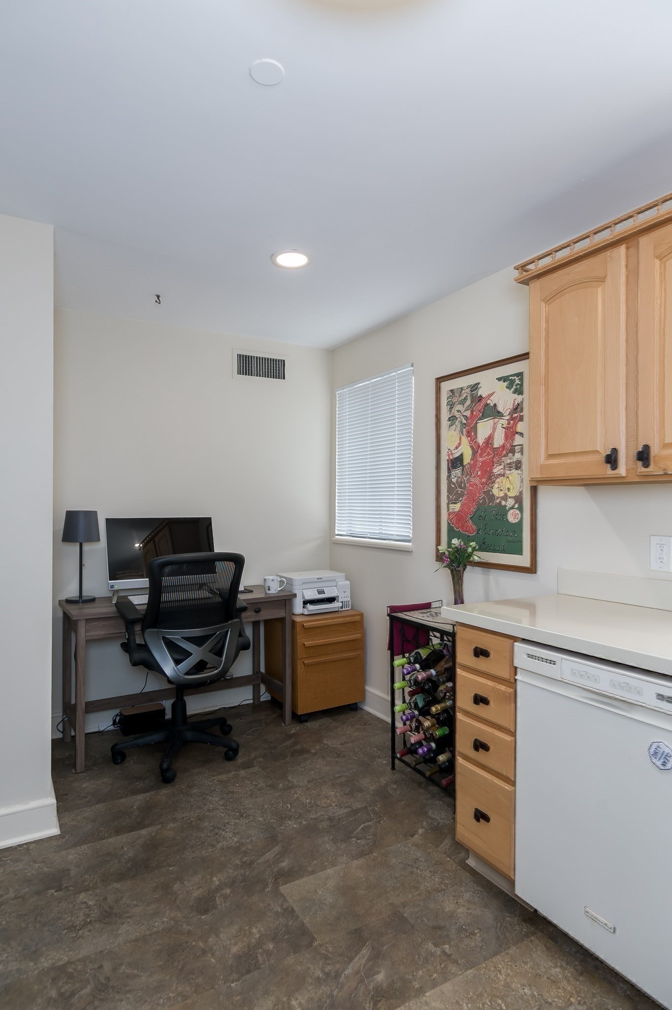 65 Lake Ave Unit 220, Worcester, MA 01604 - Image 15