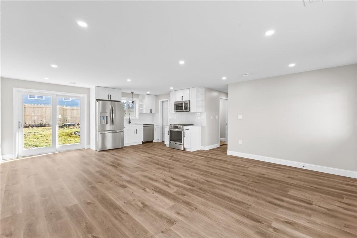 16 Yuba Cir, Brockton, MA 02302 - Image 9