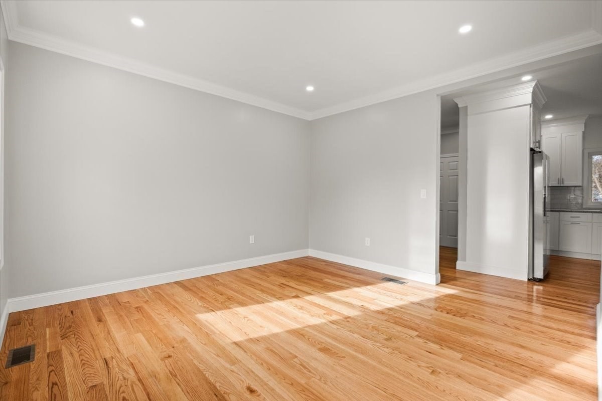 34 Oakland St, Brockton, MA 02302 - Image 33